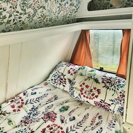Hotel Cosy Caravan At Carrigeen Glamping Kilkenny Esterno foto